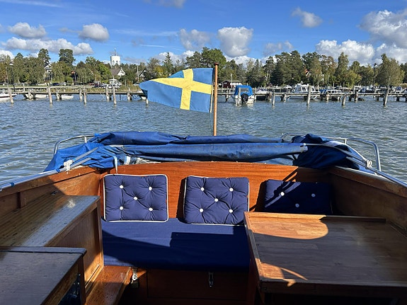 Oxelö 26 1970 Volvo Penta 5 of 5
