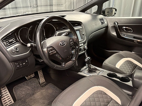 Kia Ceed 7 of 17