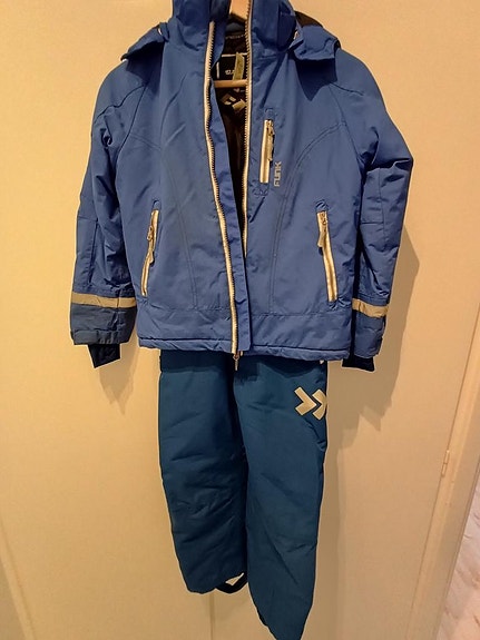 Product image 1 of 2