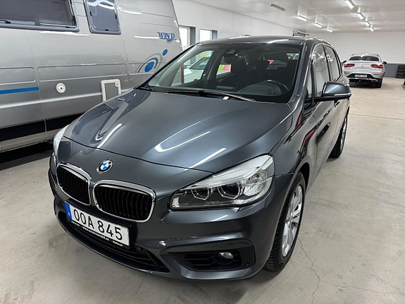 BMW 220d 5 of 27