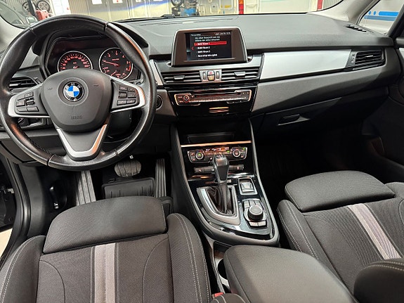 BMW 220d 13 of 27