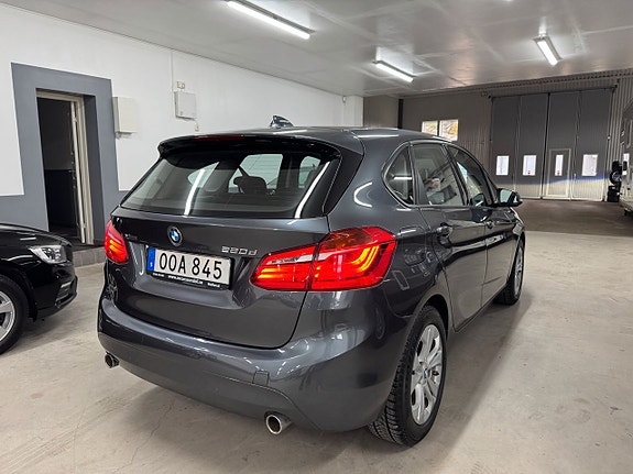 BMW 220d 7 of 27