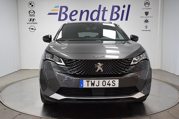 Peugeot 3008 3 of 5