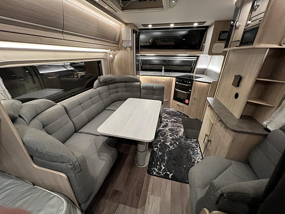 KABE ROYAL 630 TDL FK KS med AC / Mover / Frontkök / Förtält 5 of 11
