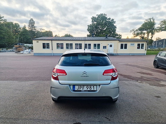 Citroen C4 5 of 5