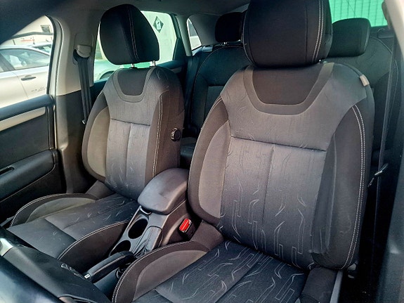 Citroen C4 19 of 20