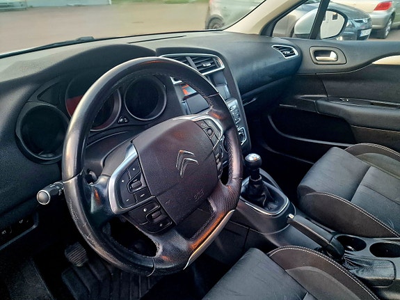 Citroen C4 18 of 20