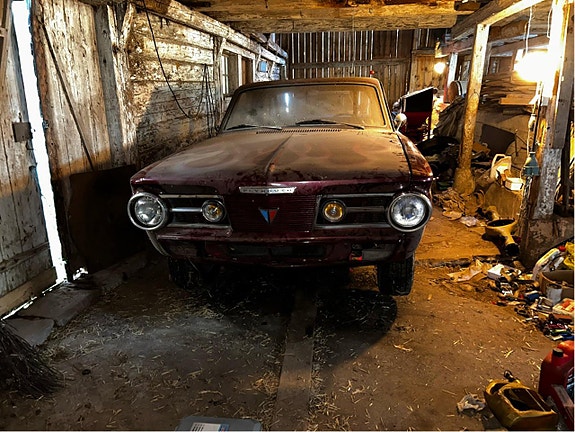 Plymouth Valiant 2 of 4