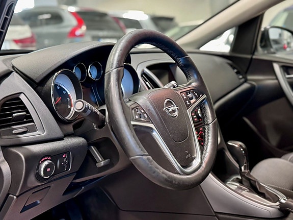 Opel Astra 5 of 5