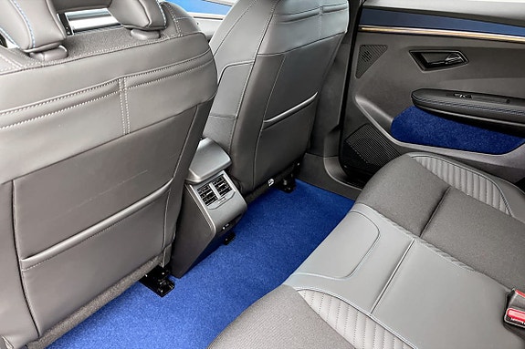 Renault Scenic E-Tech 16 of 18