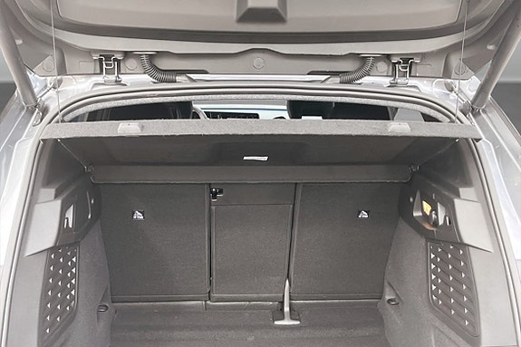 Renault Scenic E-Tech 18 of 18