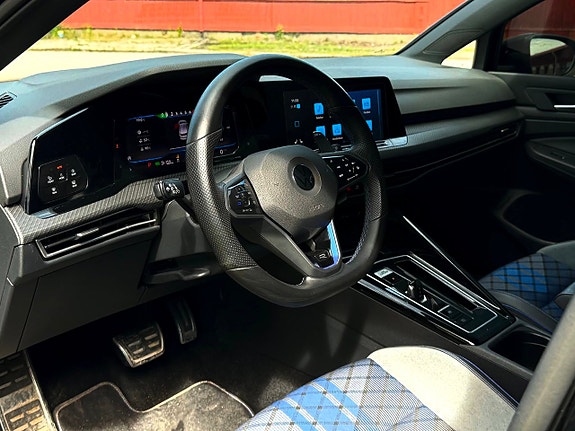 Volkswagen Golf I 11 of 17