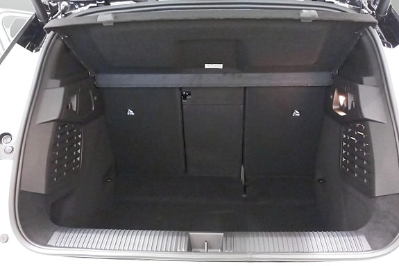 Renault Scenic E-Tech 18 of 18