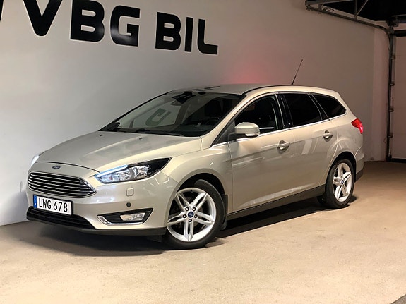Ford Focus 2 of 5