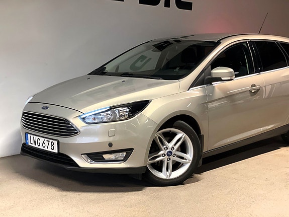 Ford Focus 3 of 5