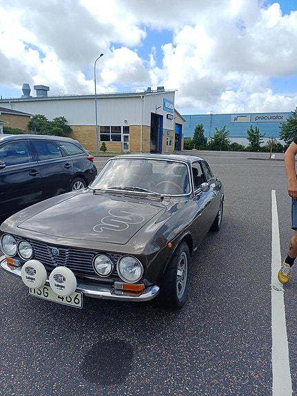 Alfa Romeo GT 2 of 14