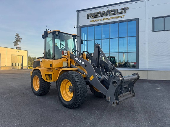 Hjullastare Volvo L35 GT (595,000 + moms)