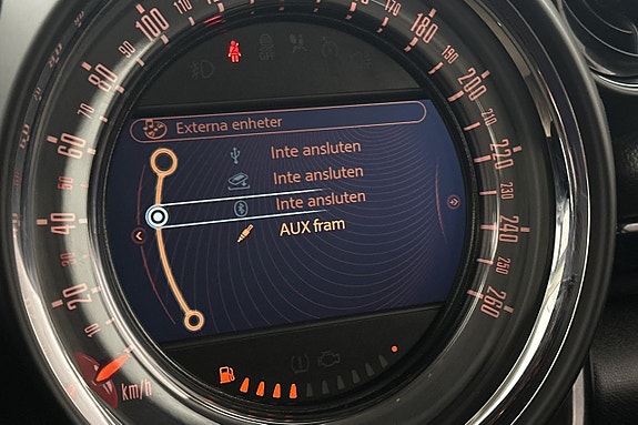 MINI Countryman C 14 of 20