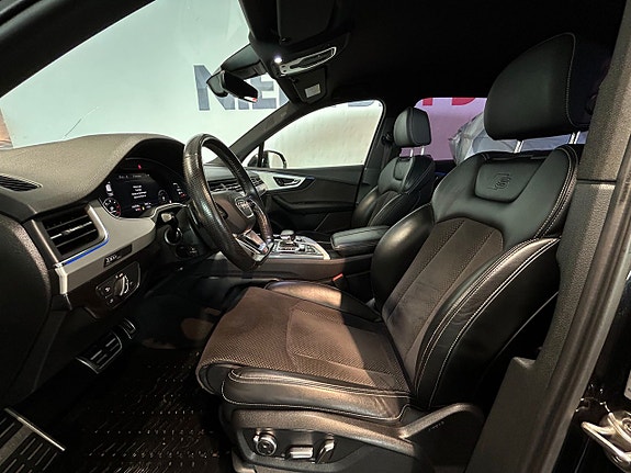 Audi Q7 10 of 21