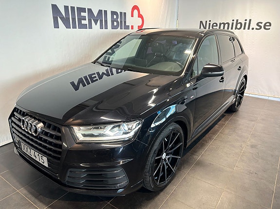 Audi Q7 4 of 21