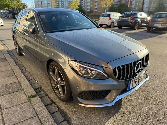 MERCEDES BENZ C300 LÅGA MIL
