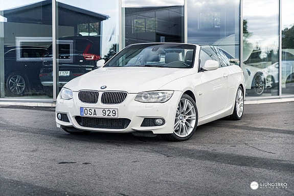 BMW 330d 2 of 13
