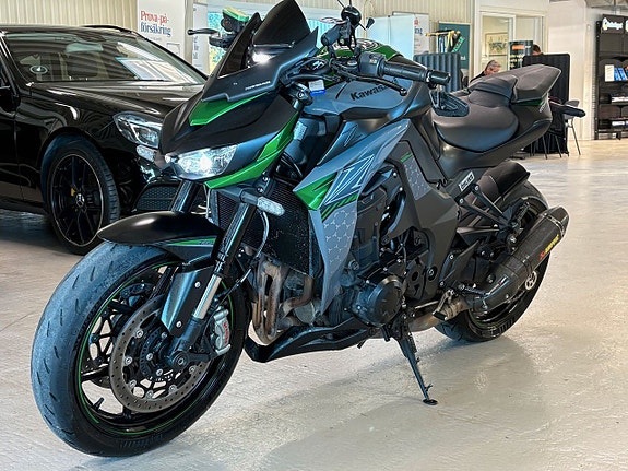 Kawasaki Z1000