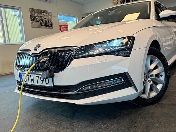 Skoda Superb 6 of 27
