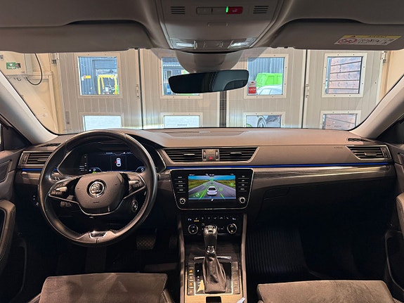 Skoda Superb 5 of 5