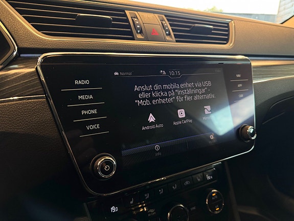 Skoda Superb 14 of 27