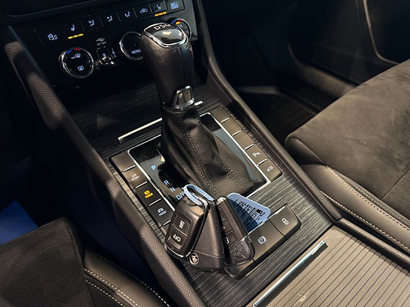 Skoda Superb 18 of 27