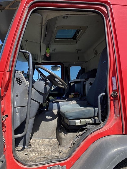 Volvo fl - 320 euro 5 3 of 6