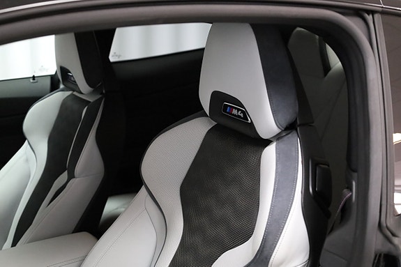 BMW M4 7 of 28
