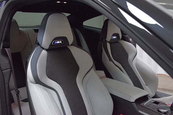 BMW M4 22 of 26