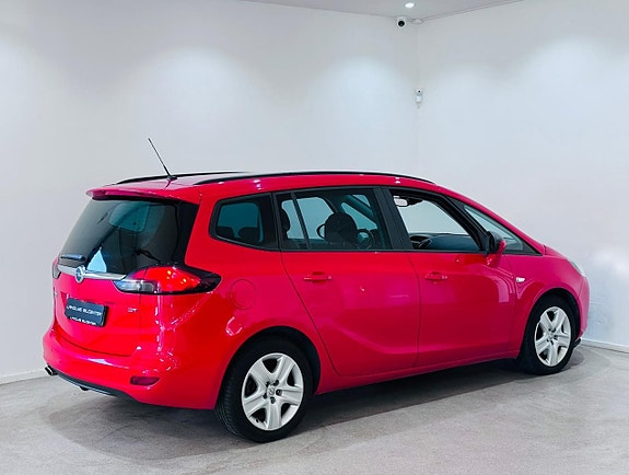 Opel Zafira Tourer 17 of 17