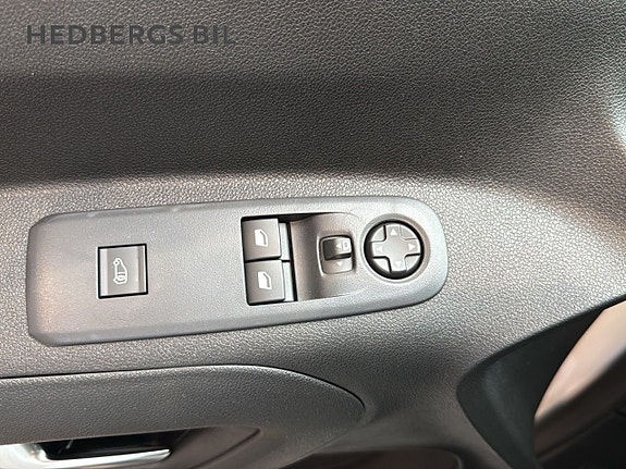 Peugeot Partner 23 of 30