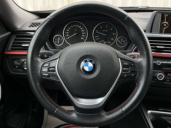 BMW 320 19 of 23