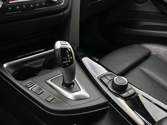BMW 320 18 of 23