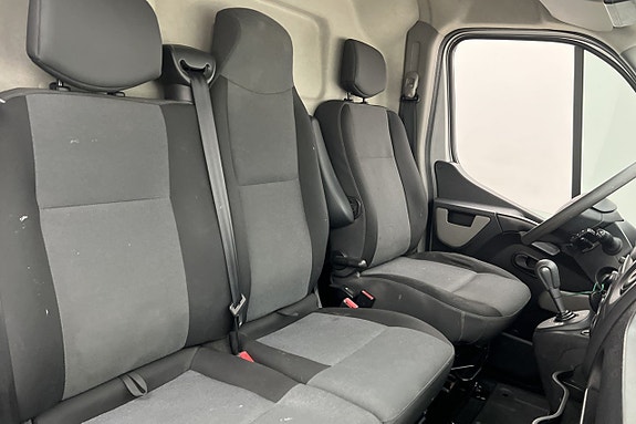 Renault Master 24 of 25
