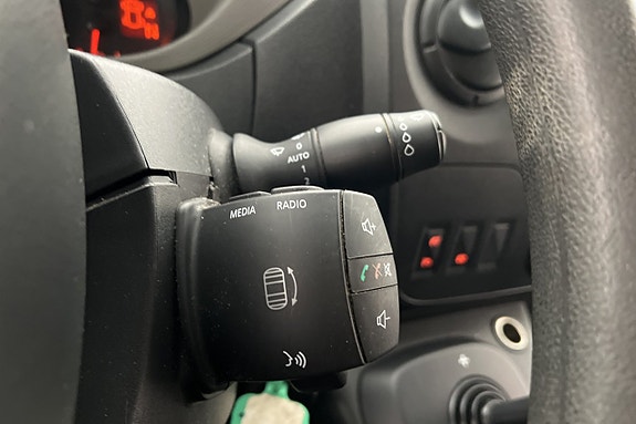 Renault Master 18 of 25