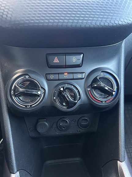 Peugeot 2008 15 of 15