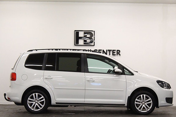 Volkswagen Touran 4 of 5