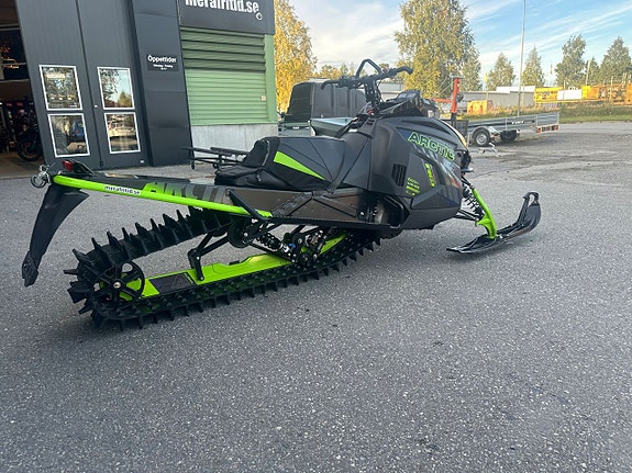 Arctic Cat R-M M8000 A1 154" 4 of 5