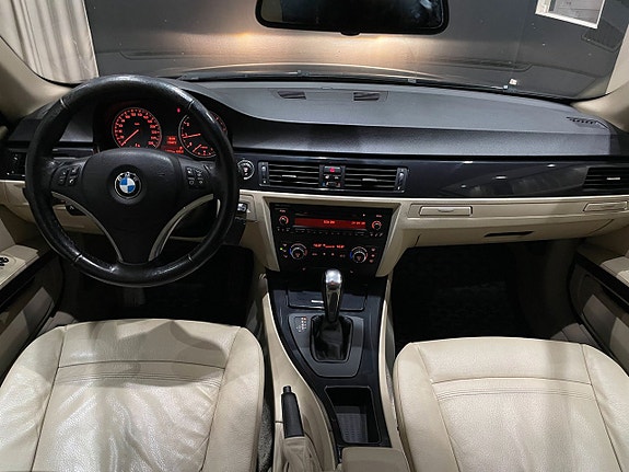 BMW 320 6 of 16