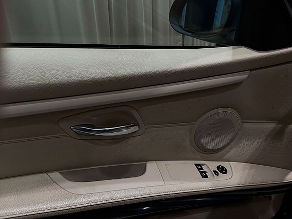 BMW 320 16 of 16