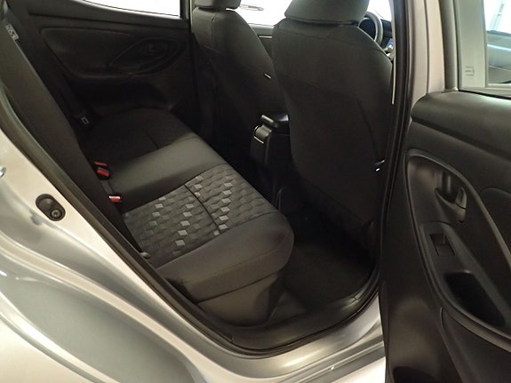 Mazda 2 19 of 19