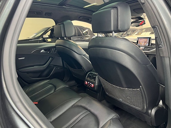 Audi RS6 28 of 28