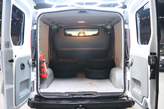 Nissan Primastar 14 of 25