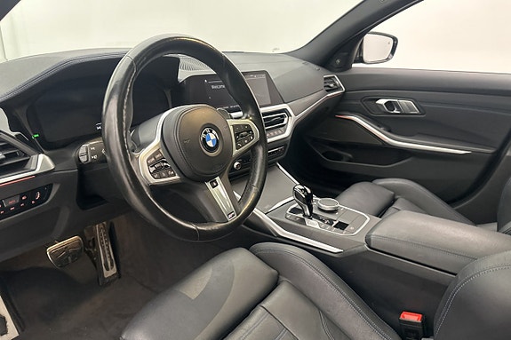 BMW M340d 9 of 30