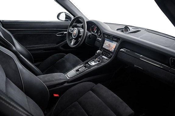 Porsche 911 Targa 4 GTS 23 of 25